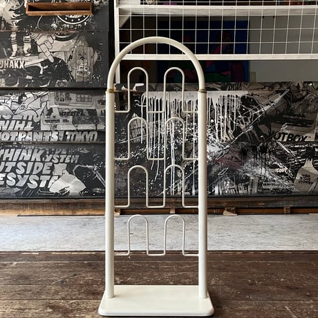 USED STEEL SHOES RACK