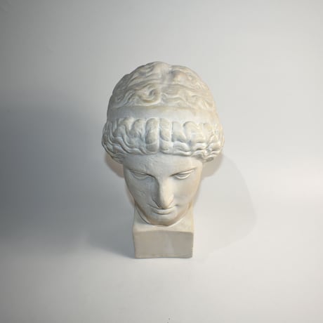 USED PLASTER STATUE
