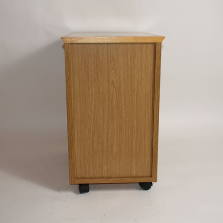 USED WOODEN CARRY CABINET