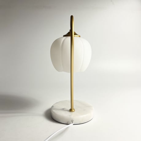 USED MARBLE SHADE TABLE LAMP