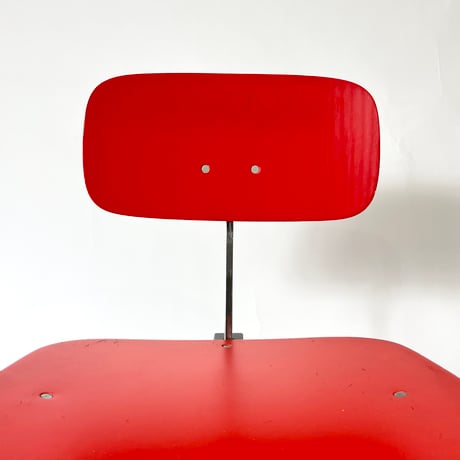 USED WOODEN DESK CHAIR