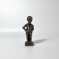 USED MANNEKEN PIS STATUE
