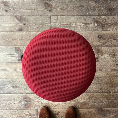JAPAN USED “OKAMURA / PIROUETTO” LIFTING STOOL