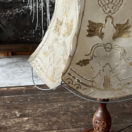 USED CAMEL SKIN SHADE WODDEN TABLE LAMP