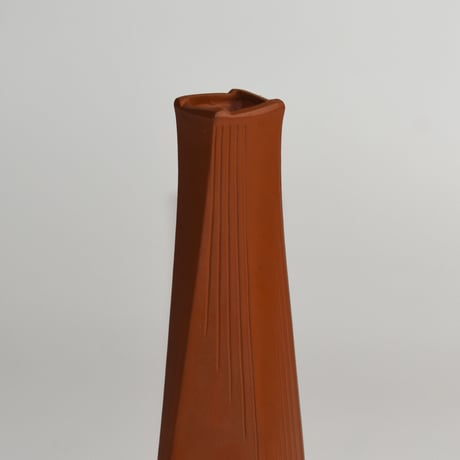 USED CERAMIC FLOWER VASE