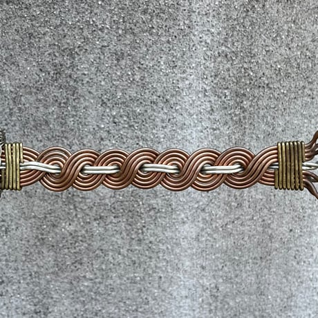 USED HANDMADE IRON WIRE CANDLE HOLDER