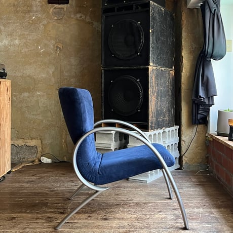 VINTAGE 80’S-90’S “ROLF BENZ” ALUMINUM FRAME SUEDE LOUNGE CHAIR