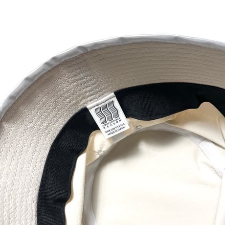 COMFORTABLE REASON "Stretch Senior Hat"