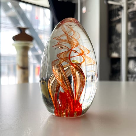 USED GLASS PAPER WEIGHT