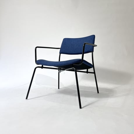 USED IRON LEG FABRIC SEAT ARM CHAIR