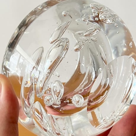 USED CRYSTAL ART ASHTRAY