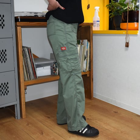 USED "DICKIES" SCRUB CARGO PANTS