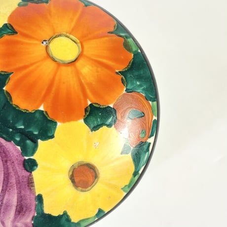 USED FLOWER PAINTED CERAMIC DISH