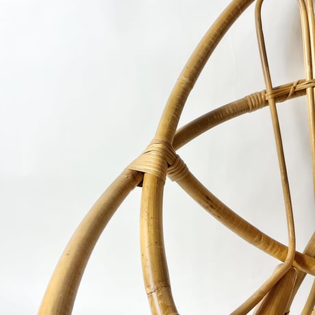 USED RATTAN ROUNGE CHAIR