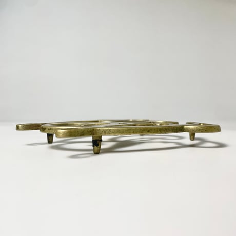 VINTAGE TRIVET "VIRGINIA METALCRAFTERS"