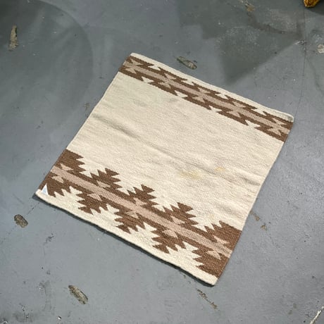 USED “MAYATEX" WOOL & POLYESTER RUG