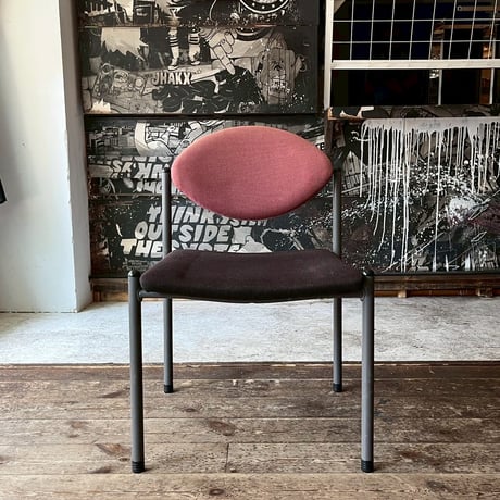JAPAN USED “KOKUYO” STEEL LEG FABRIC STACKING CHAIR