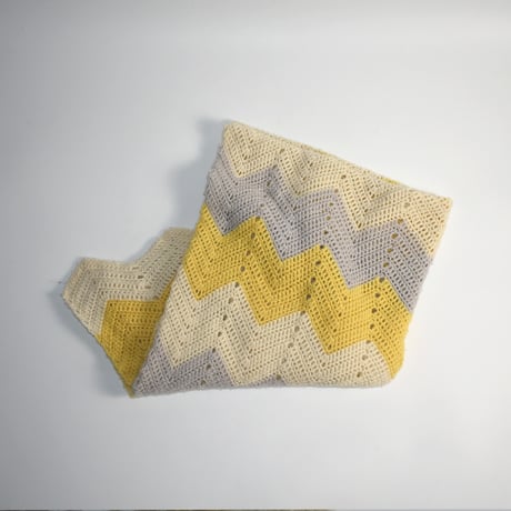 USED ACRYLIC BLANKET