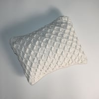 USED POLYESTER COTTON KNITTED CUSHION