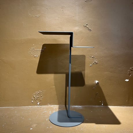 USED IRON STAND