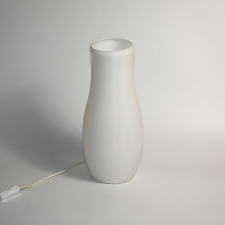 GALSS TABEL LAMP