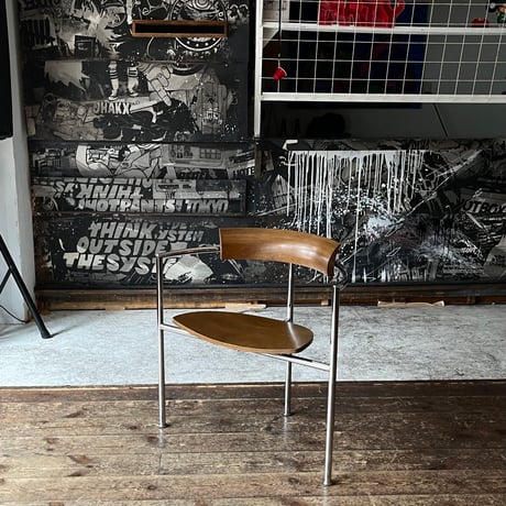 USED WOODEN & STAINLESS 3LEG ARM CHAIR
