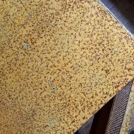 USED UNKNOWN METAL CABINET