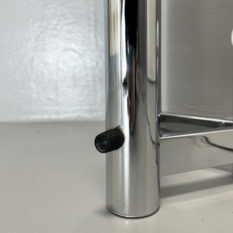VINTAGE 60'S MID CENTURY SCULPTURAL CHROME LAMP
