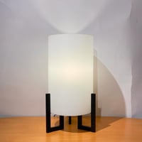 USED PLASTIC SHADE IRON LEG TABLE LAMP