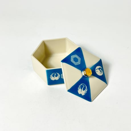 USED CERAMIC CASE