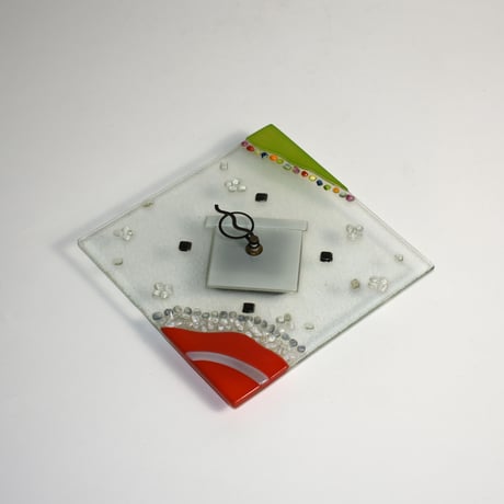USED GLASS DESIGN WALL CLOCK