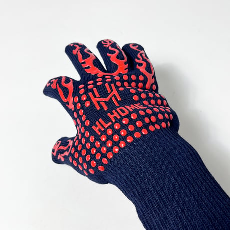 NEW BBQ GLOVES & TONGS SET