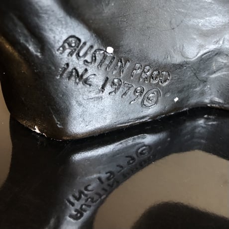 1979 "AUSTIN PROD" FACE STATUE
