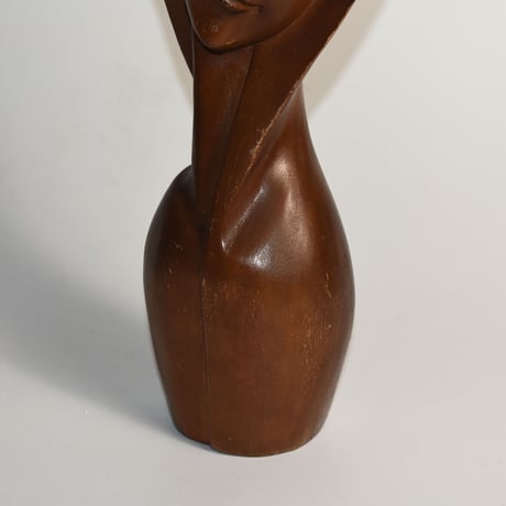 USED / MARIA HEAD BUST WOODEN STATUE