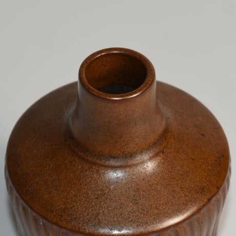 USED CERAMIC FLOWER VASE