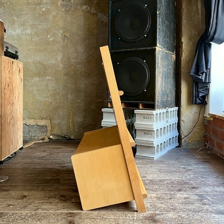 JAPAN USED “ACTUS / EHON” WOODEN MAGAZINE RACK