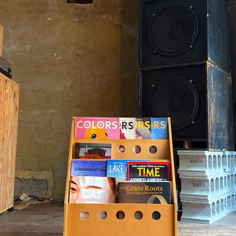 USED WOODEN MAGAZINE RACK