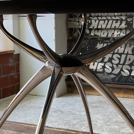 USED ALUMINUM LEG WOODEN TOP BOARD ROUND TABLE