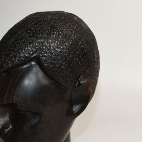 USED WOODEN FACE STATUE