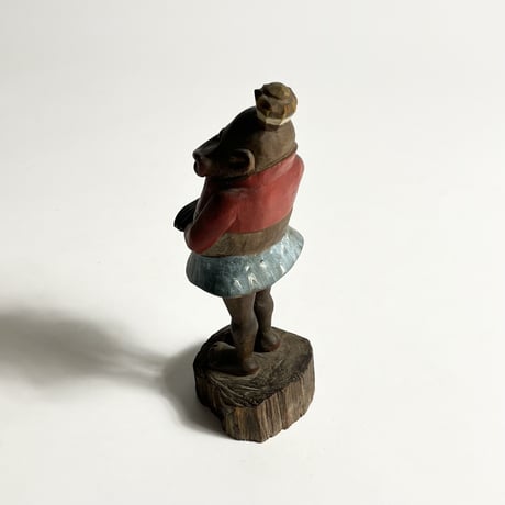 USED WOODEN STATUE