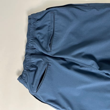 COMFORTABLE REASON "Cropped Shorts"