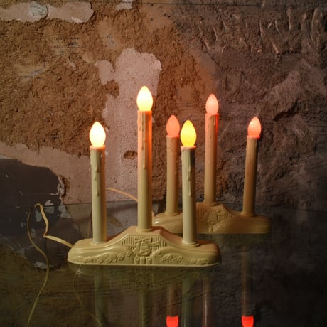 3 LIGHT WINDOW CANDOLIER