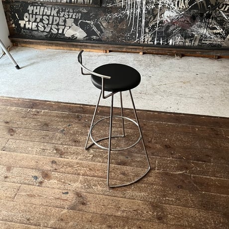 USED IRON LEG VINYL LEATHER COUNTER CHAIR