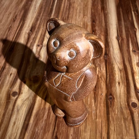 USED UNKNOWN ARTIST WOODEN BEAR