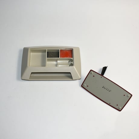 JAPAN USED "CARL" THERMOMETER & PEN STAND