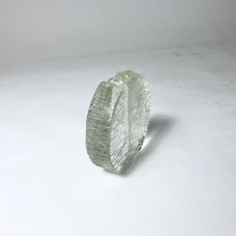 VINTAGE ICE ART GLASS VASE