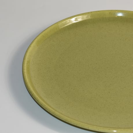 VINTAGE "LAUREL OF CALIFORNIA" CERAMIC GREEN SPECKLED PLATE