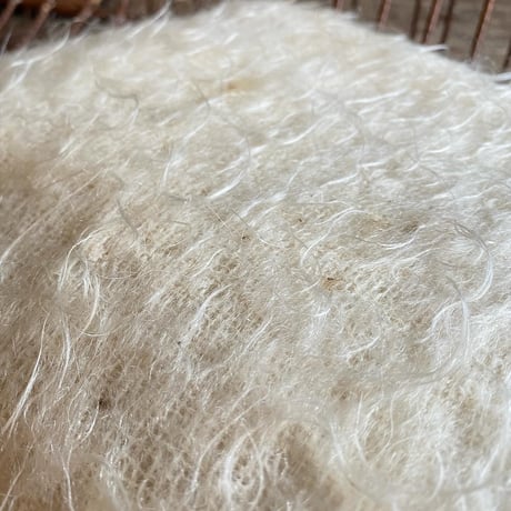 VINTAGE “PAR ROBIN” MOHAIR BLANKET