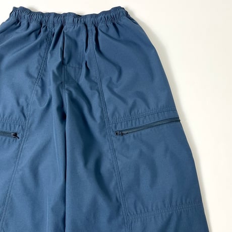 COMFORTABLE REASON "Cropped Shorts"