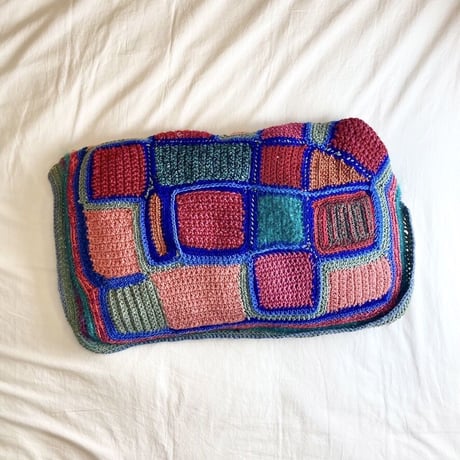 ACRYL HAND KNIT CUSHION